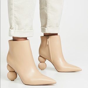 Authentic Cult Gaia Cam Boots in Sand size 38. Worn once